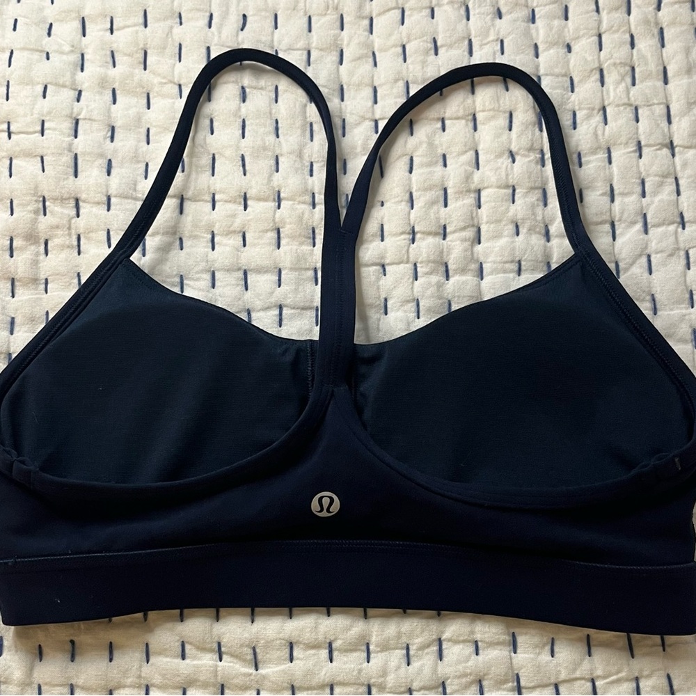 LULULEMON-Flow Y Sports Bra Navy Blue Sz 8